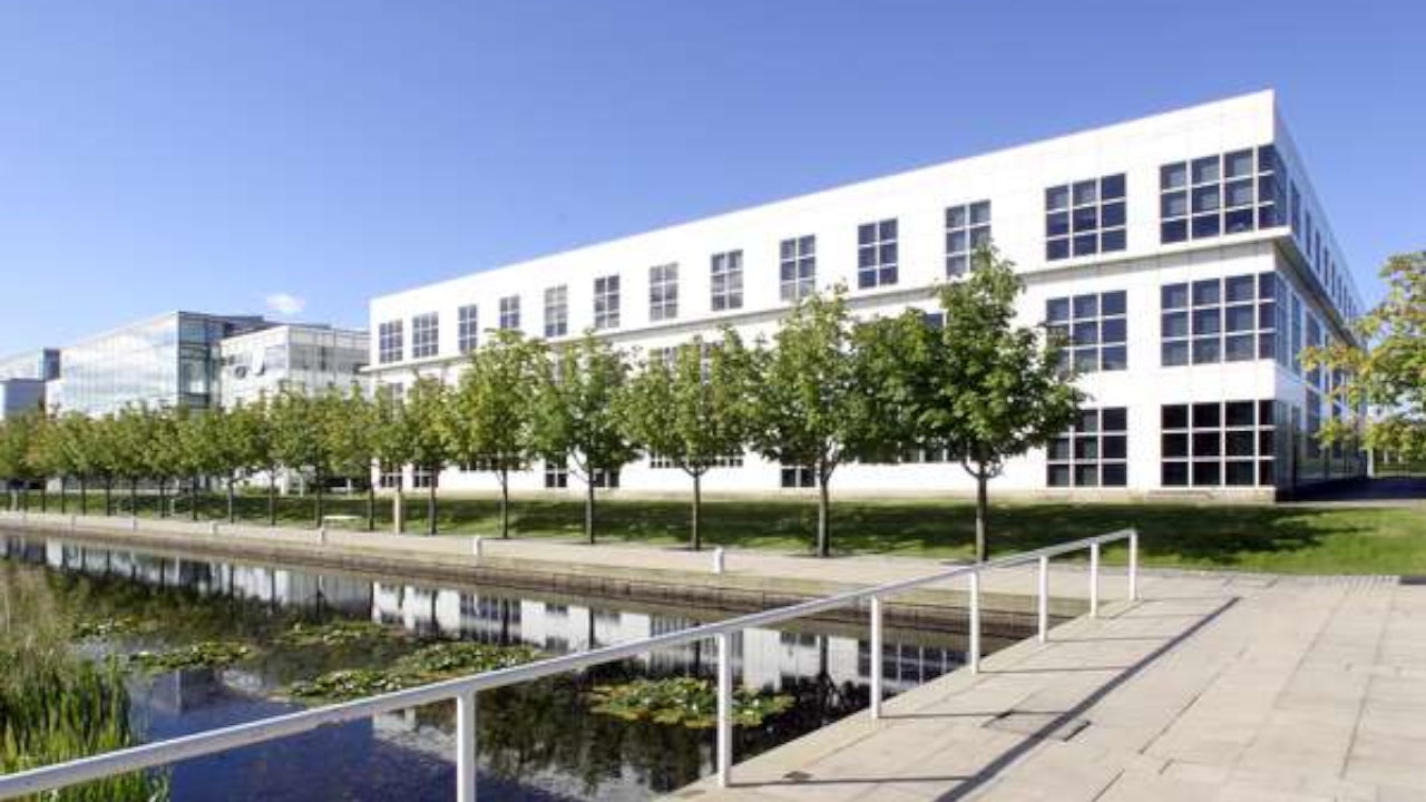 One Lochside Avenue Image