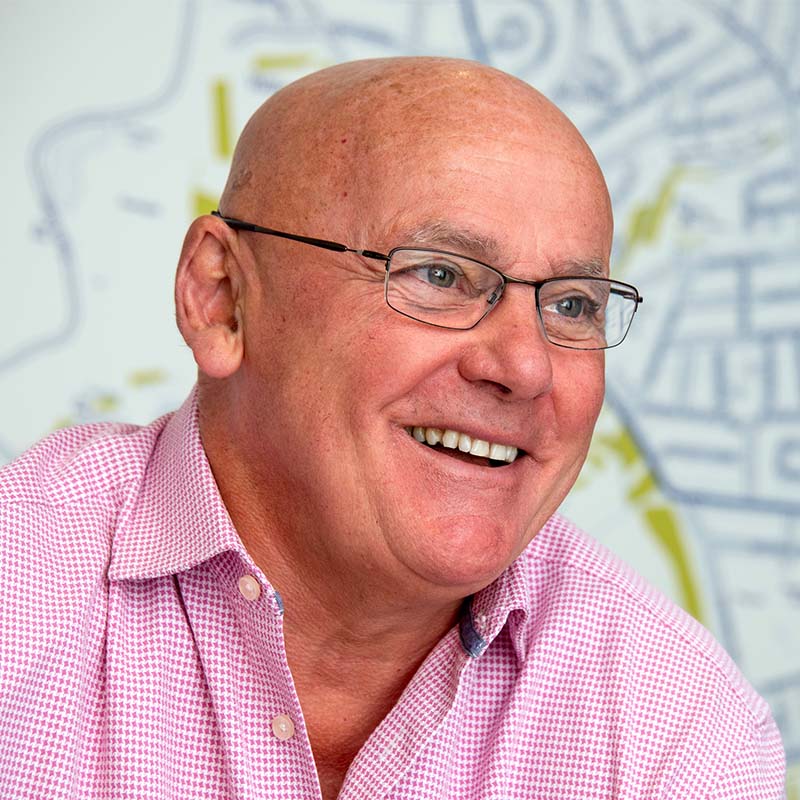 Simon Scott Image